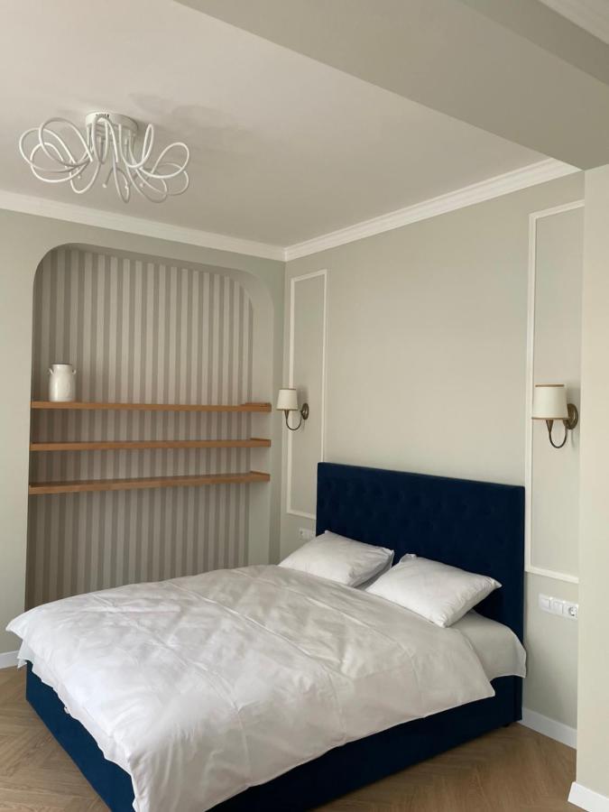 Mey Appartment On Rynok Square Львів Екстер'єр фото