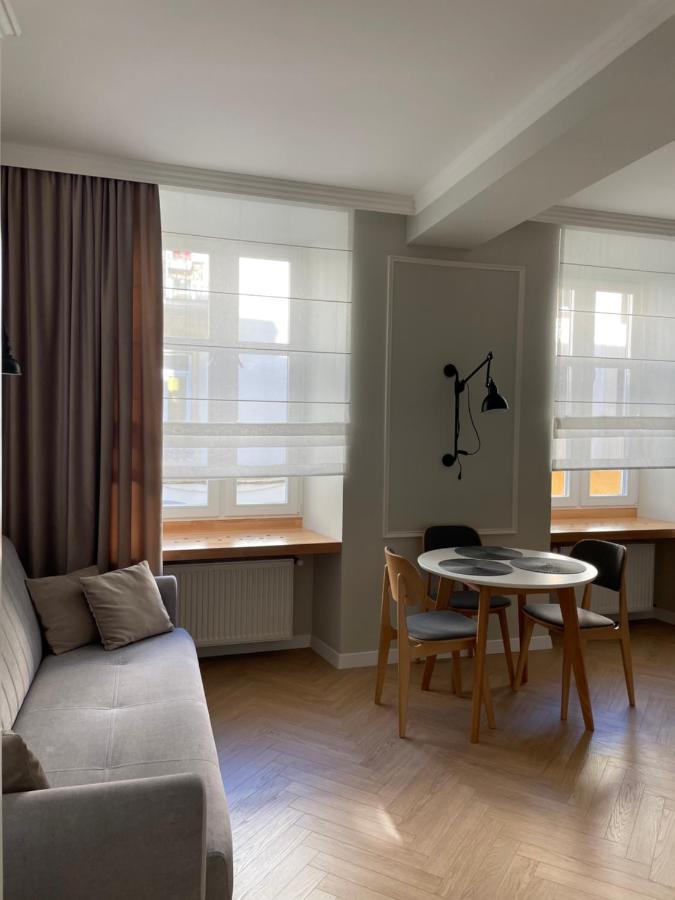 Mey Appartment On Rynok Square Львів Екстер'єр фото